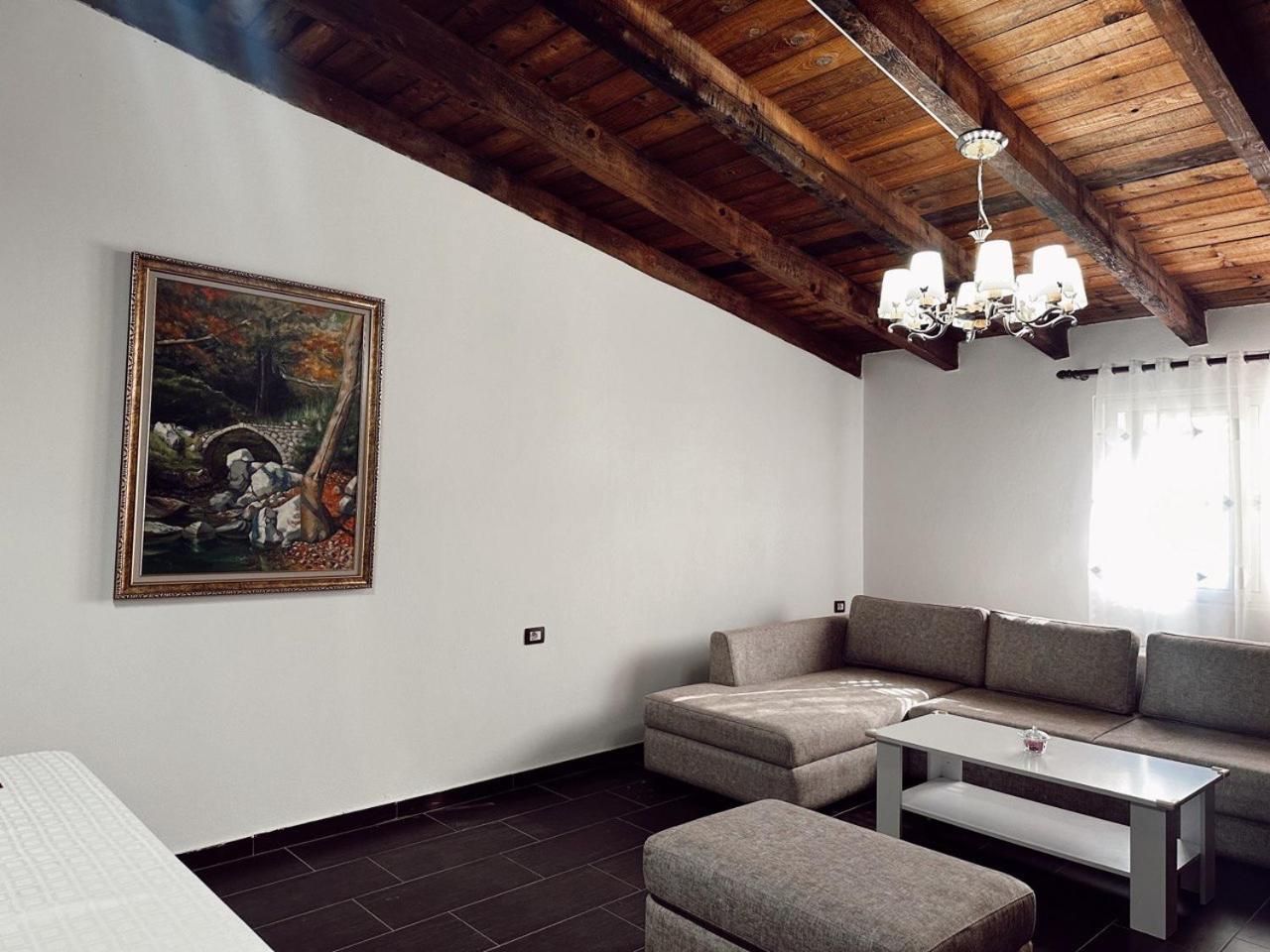 Oa'S Beach Apartment Vlorë Exteriér fotografie