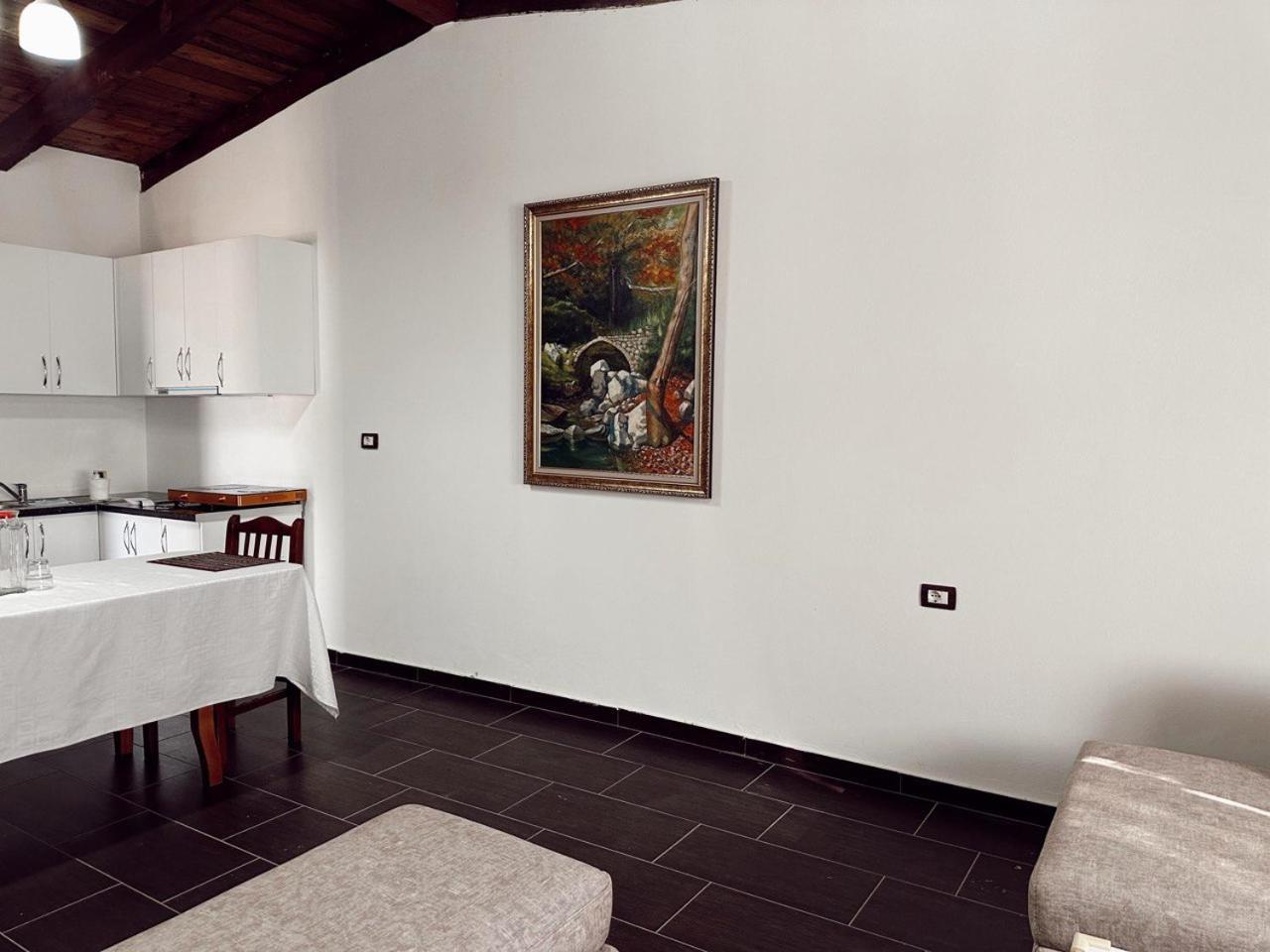 Oa'S Beach Apartment Vlorë Exteriér fotografie